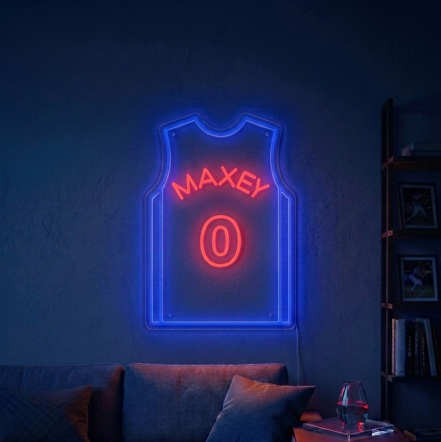 Maxey 